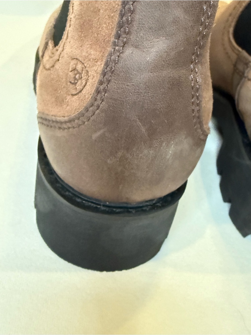 Ariat Wexford Lug Waterproof Chelsea Boot Dark Earth Taupe Suede Size 10B NWOB - Picture 13 of 16